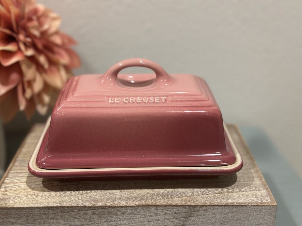 Le Creuset Rose Quartz Pink Covered UK Butter Dish 5x3.5” New